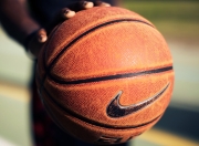 巴特勒连续二十场比赛得分超过刷新纪录，G2不断突破！全场沸腾不已